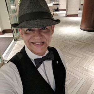 Meet your Posher, Leonel